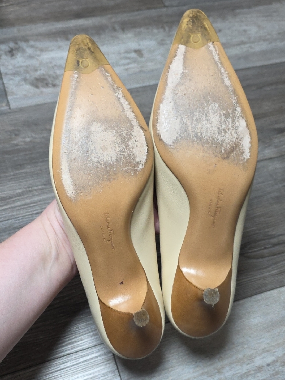 Salvatore Ferragamo | Vintage Two-tone Kittwn Heel Pointed Tassel Pumps Sz 10 - Picture 11 of 16